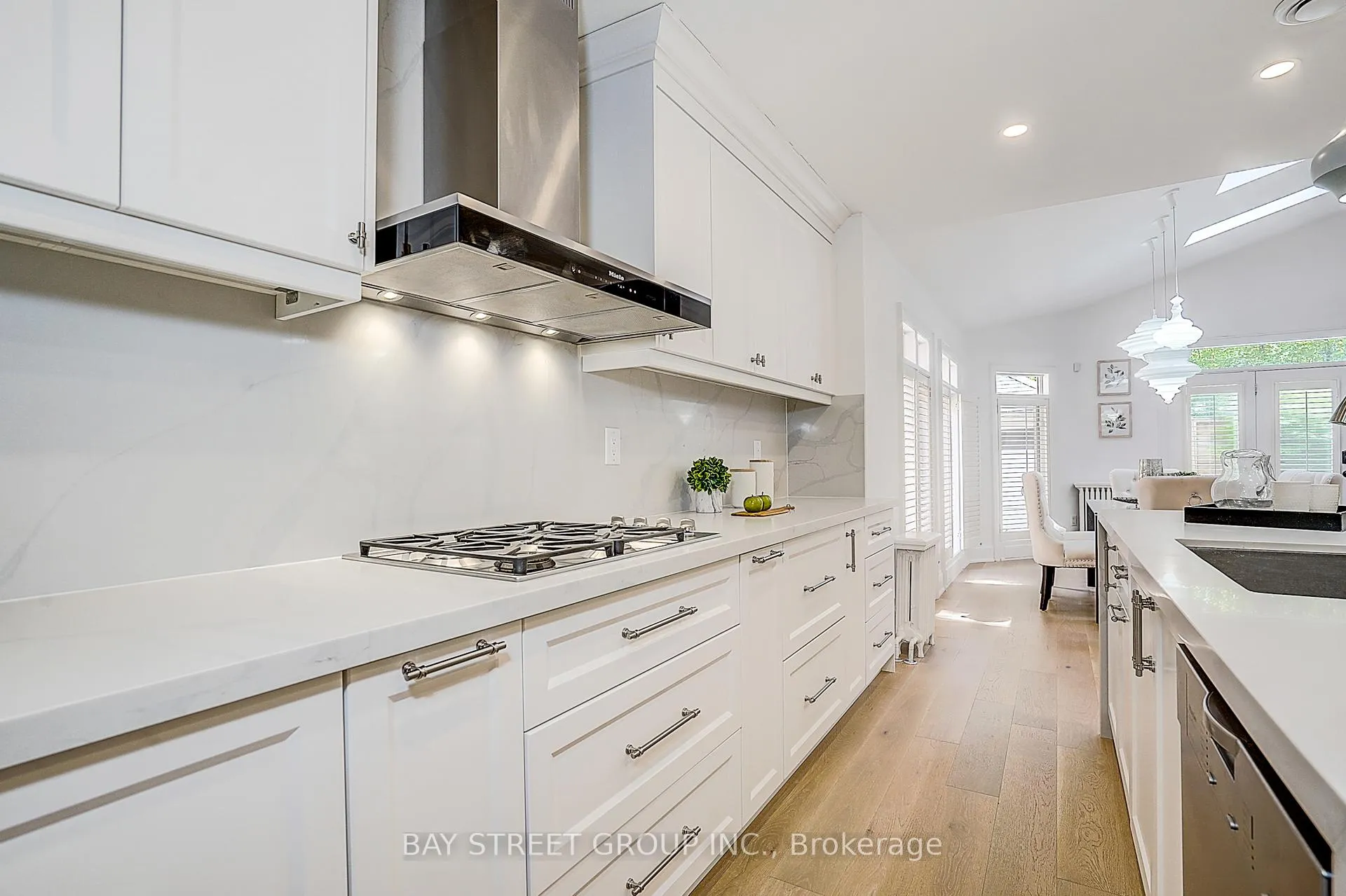 Photo 14 of 3 Silverwood Avenue, Toronto, Forest Hill South — HOMEH