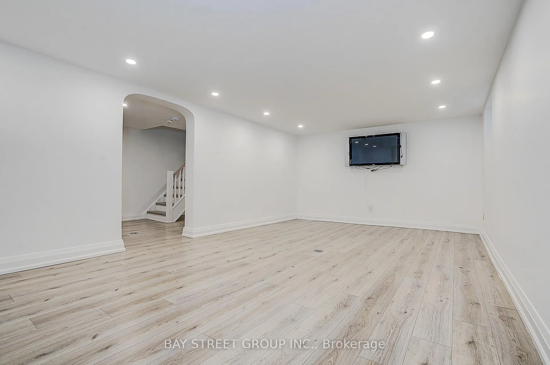 Photo 40 of 3 Silverwood Avenue, Toronto, Forest Hill South — HOMEH
