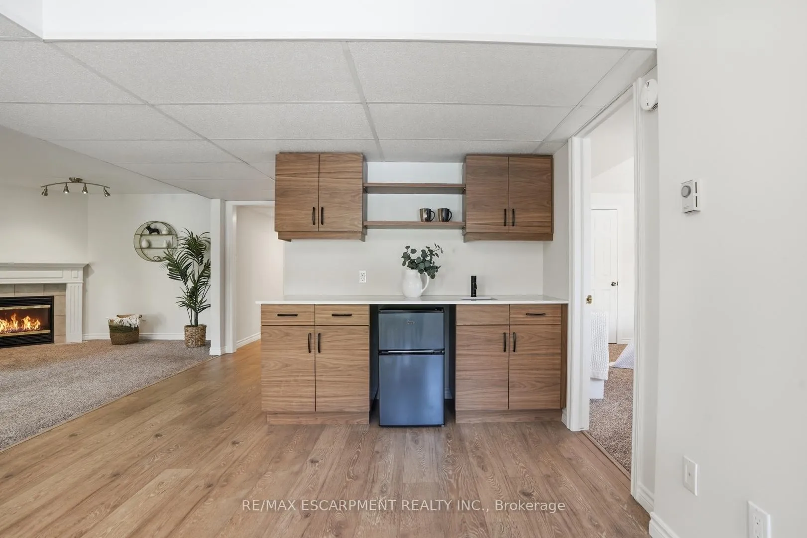 Photo 36 of 28 Bathgate Drive, Guelph, Kortright East — HOMEH