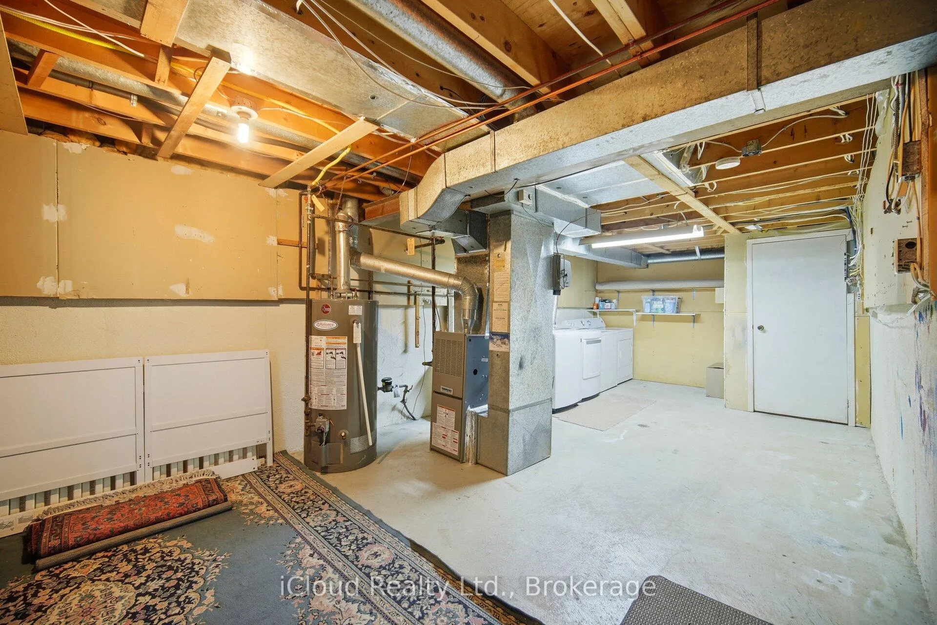 Photo 32 of 8 Lindridge Avenue, Brampton, Westgate — HOMEH