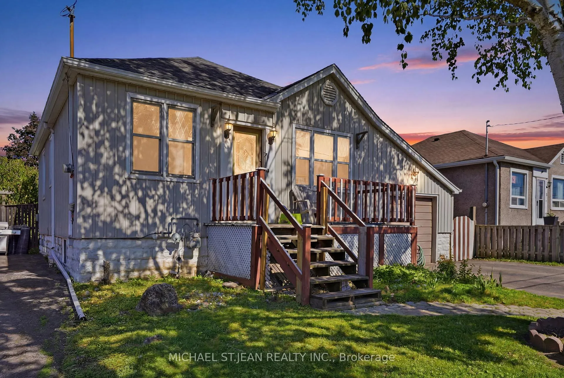 Photo 1 of 139 Adeline Avenue, Hamilton, Normanhurst — HOMEH