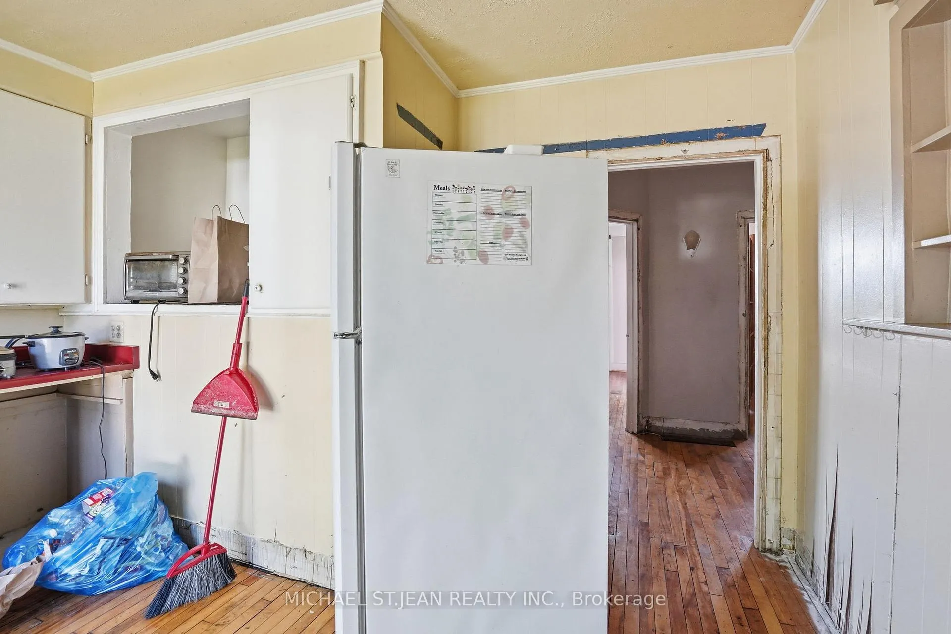 Photo 7 of 139 Adeline Avenue, Hamilton, Normanhurst — HOMEH