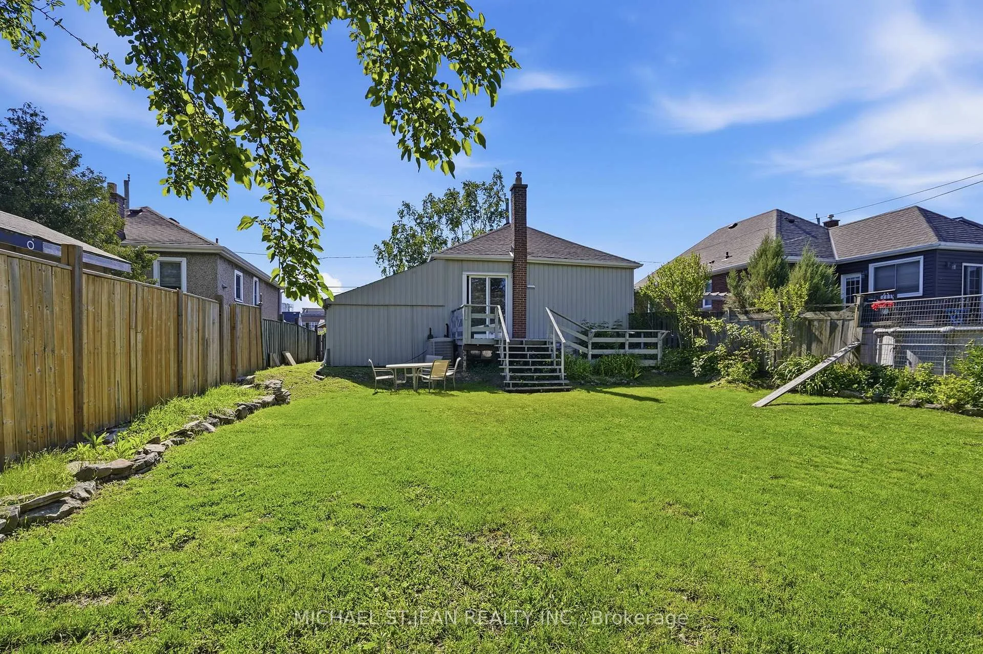 Photo 21 of 139 Adeline Avenue, Hamilton, Normanhurst — HOMEH