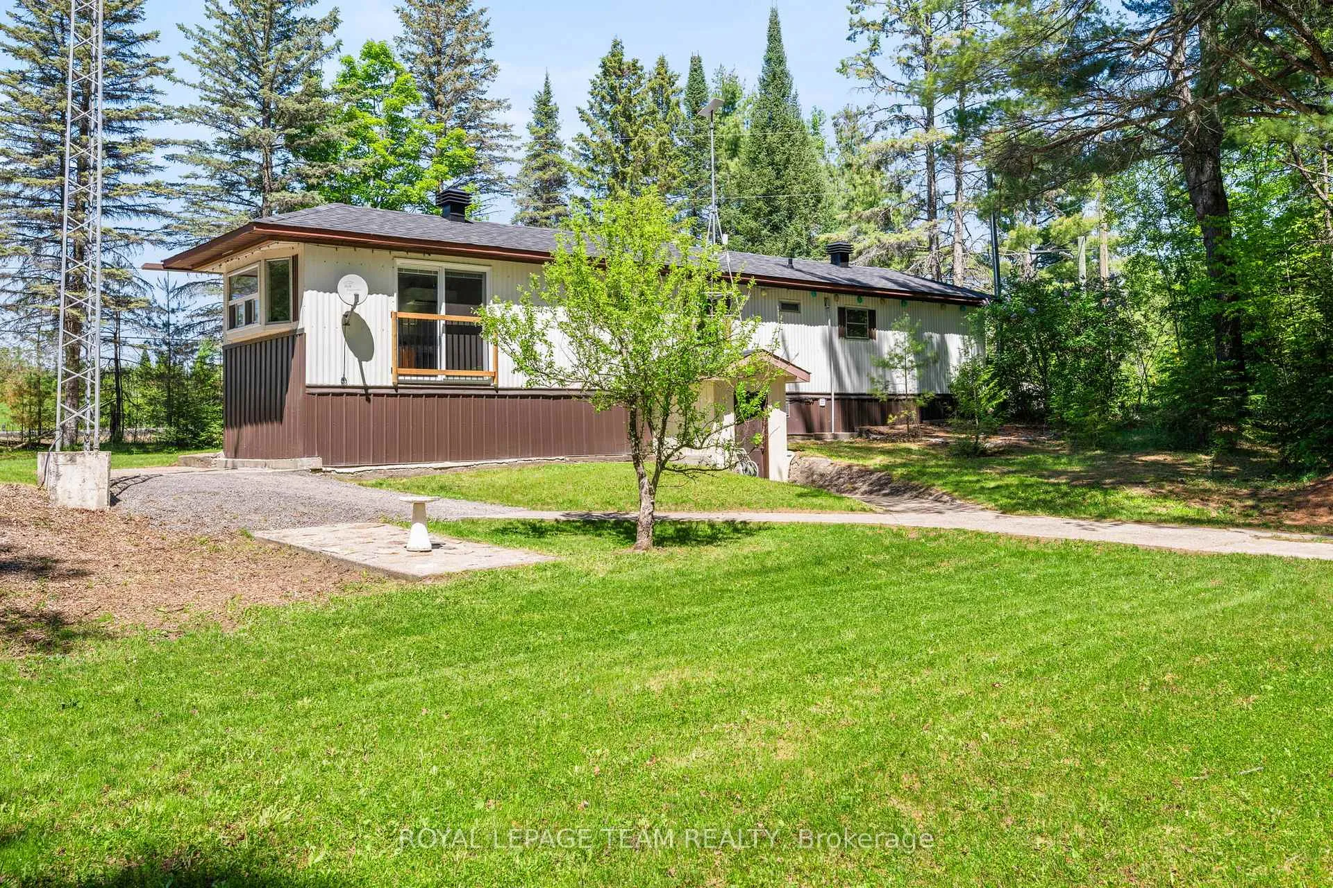 Photo 22 of 611 Burnstown Road, McNab/Braeside, Mcnab/Braeside Twps — HOMEH