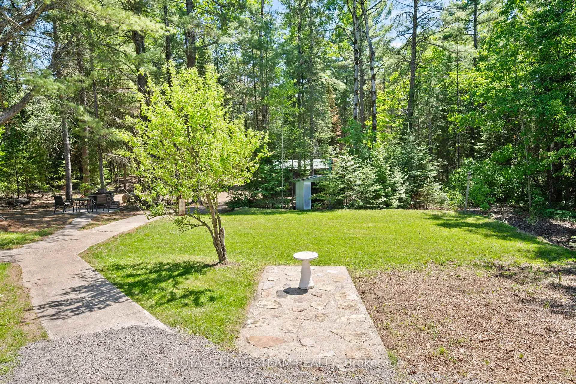 Photo 24 of 611 Burnstown Road, McNab/Braeside, Mcnab/Braeside Twps — HOMEH