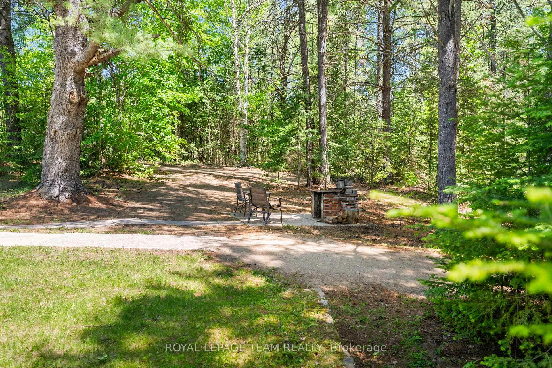 Photo 27 of 611 Burnstown Road, McNab/Braeside, Mcnab/Braeside Twps — HOMEH