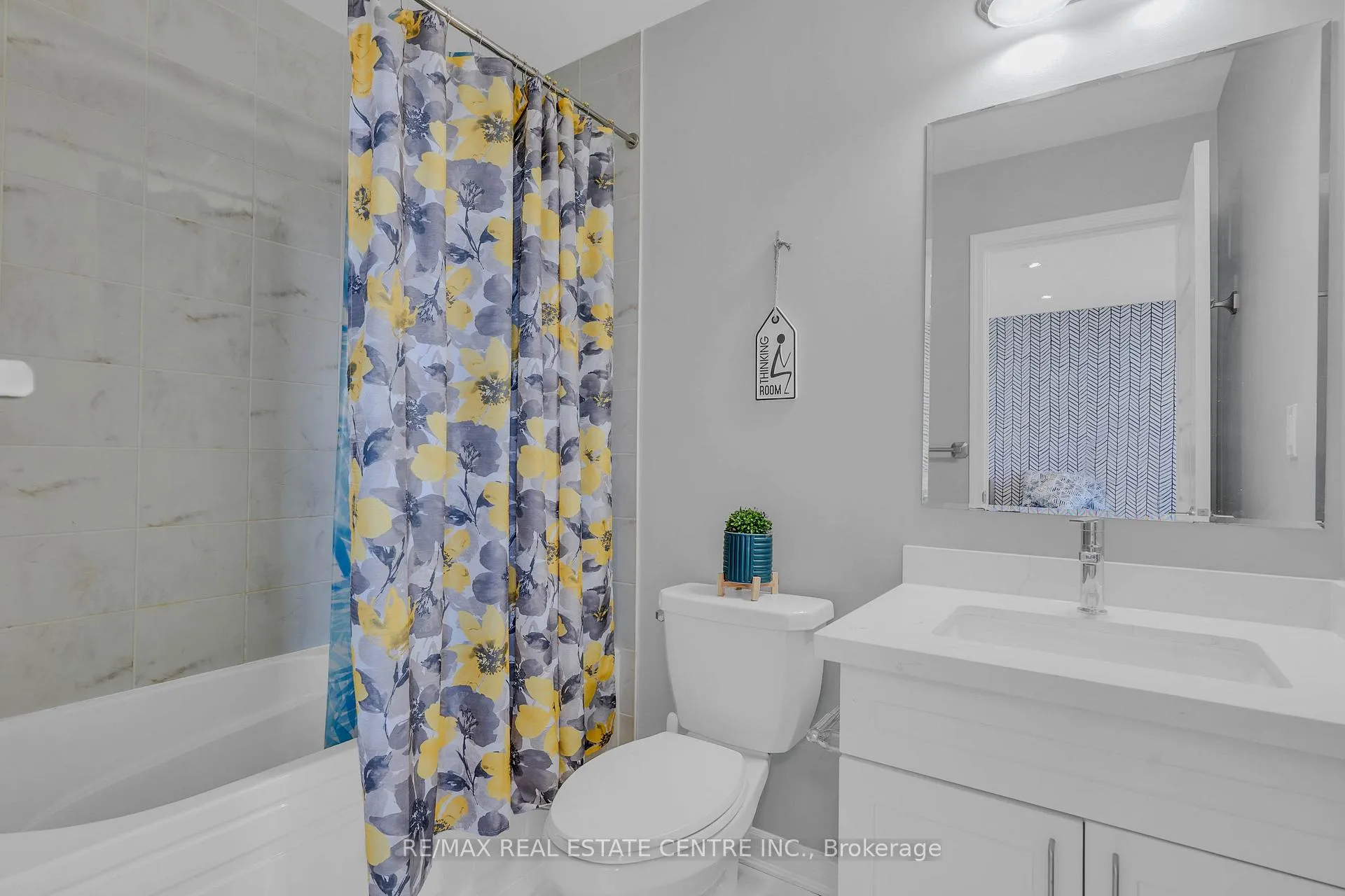Photo 31 of 460 Equestrian Way, Cambridge, Silver Heights — HOMEH