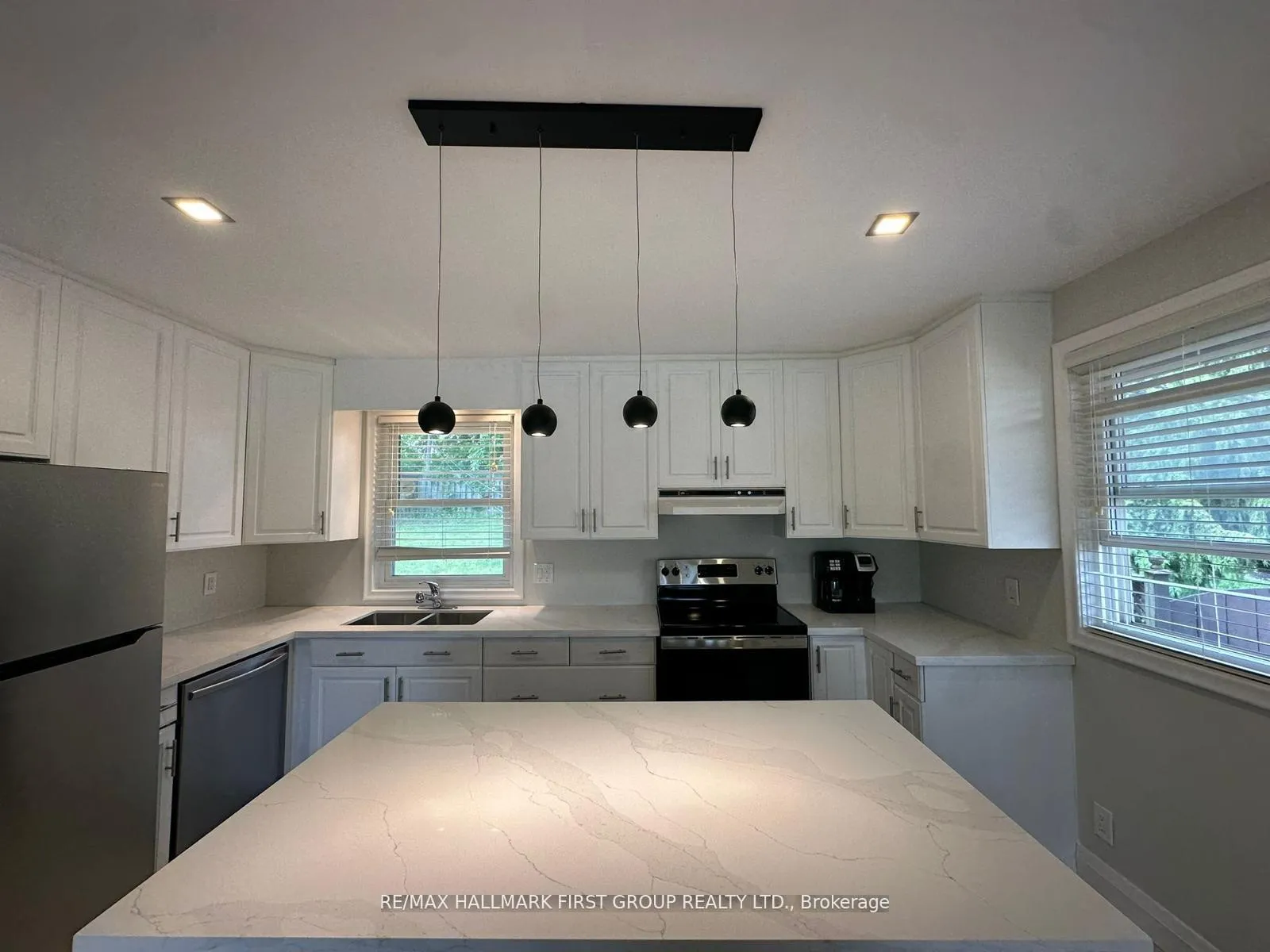 Photo 1 of 714 Tennyson Avenue, Oshawa, Donevan — HOMEH