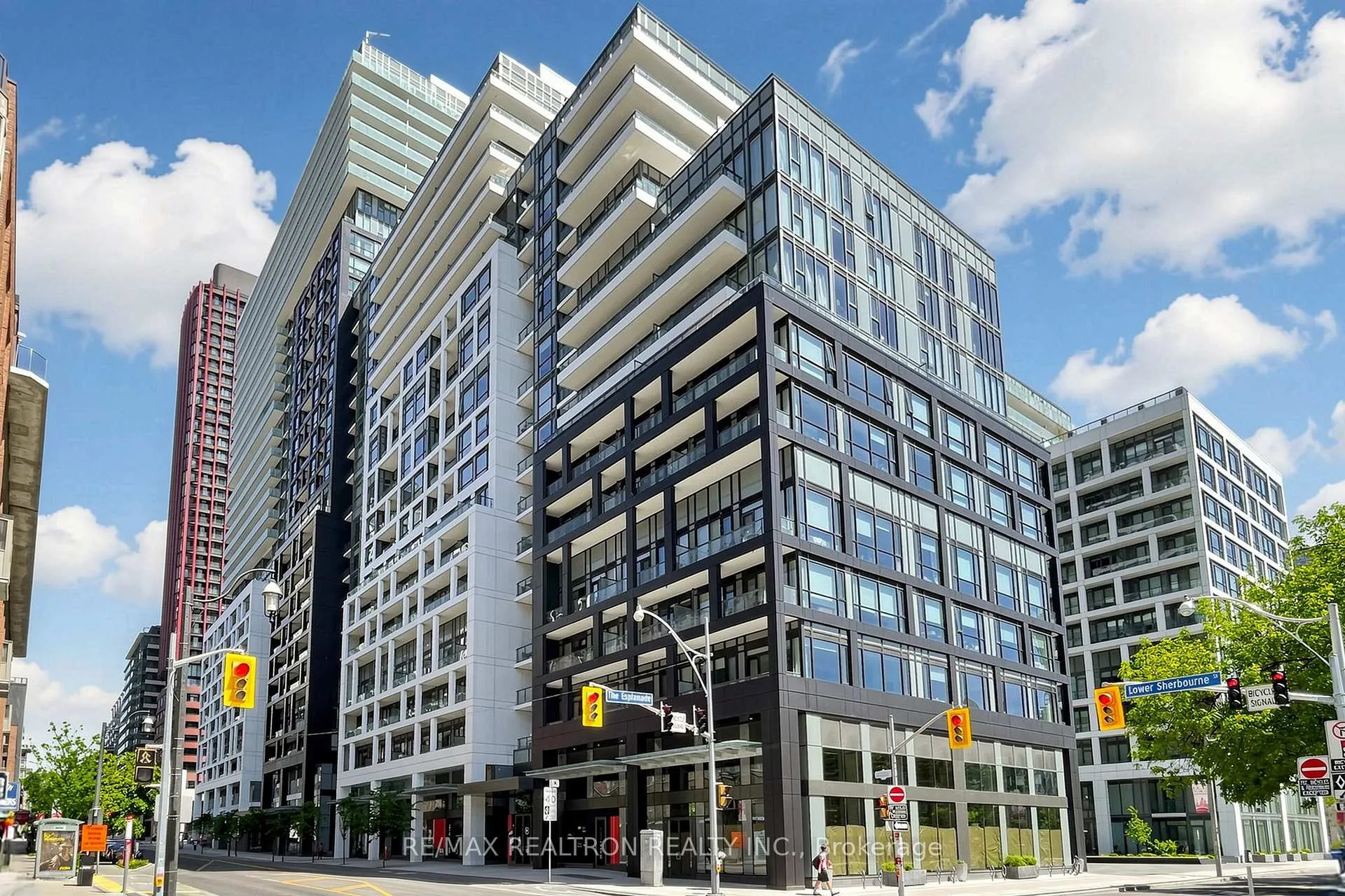 Front of Unit 226, 121 Lower Sherbourne Street