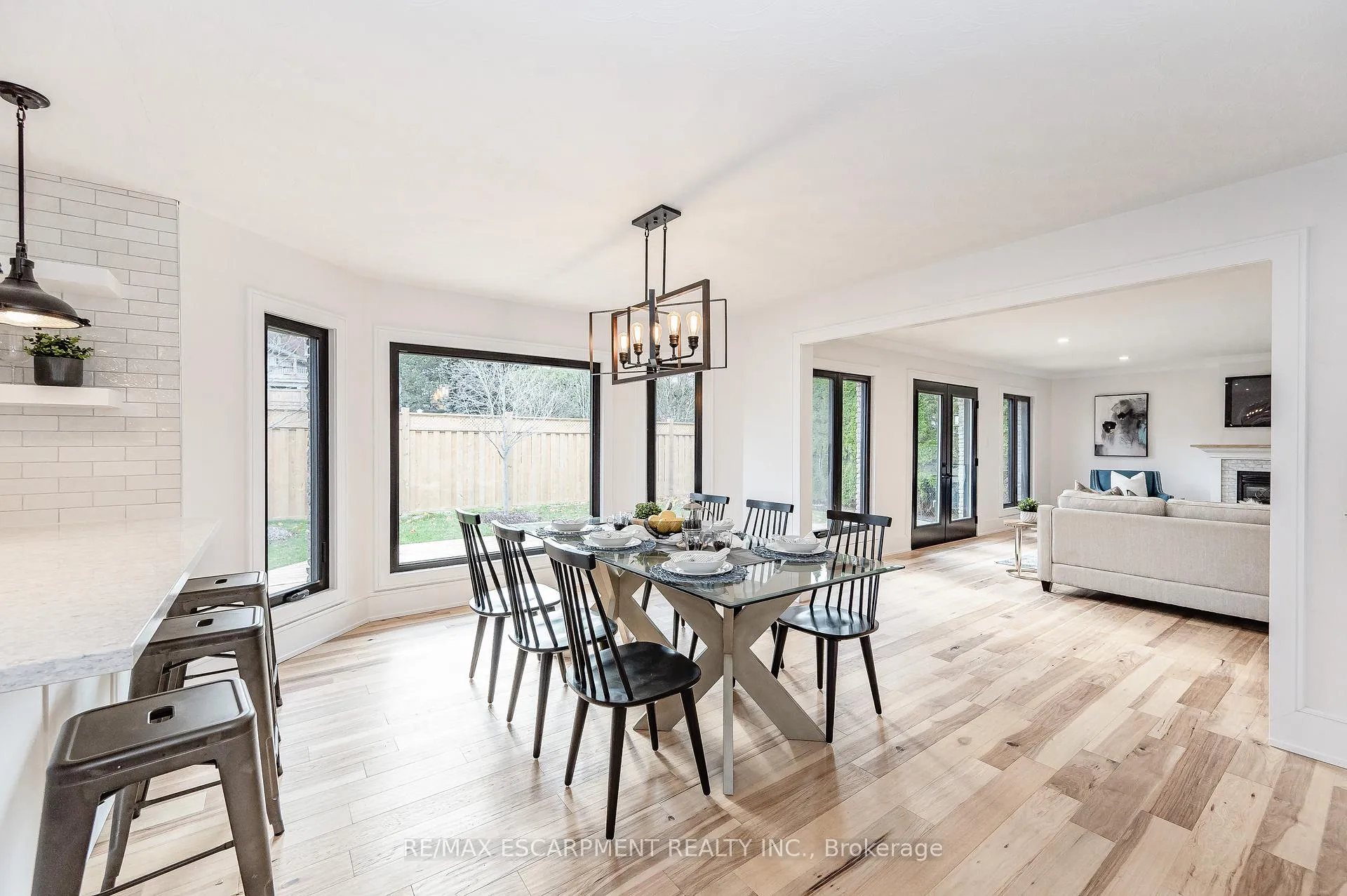 Photo 11 of 175 Bluebell Crescent, Hamilton, Ancaster — HOMEH