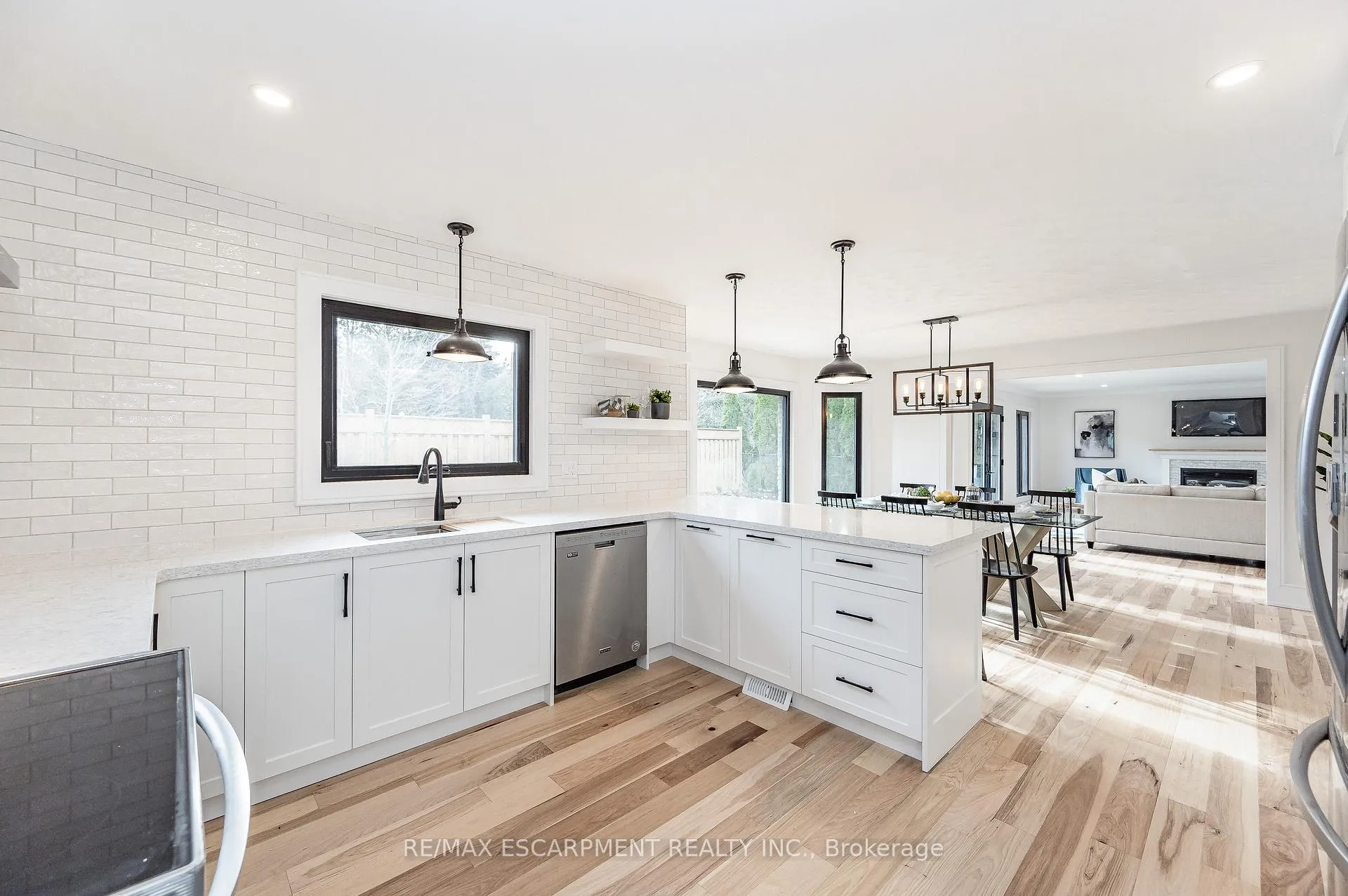 Photo 17 of 175 Bluebell Crescent, Hamilton, Ancaster — HOMEH