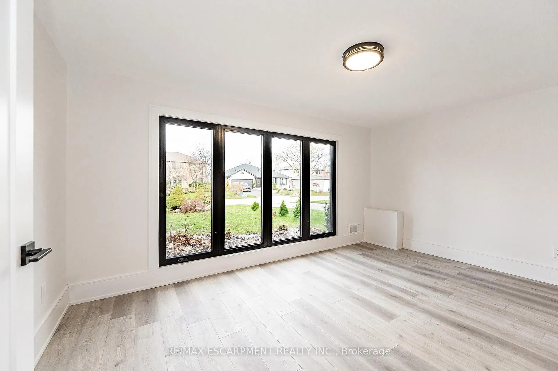 Photo 30 of 175 Bluebell Crescent, Hamilton, Ancaster — HOMEH