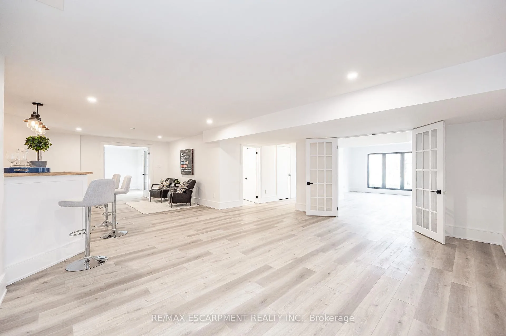 Photo 34 of 175 Bluebell Crescent, Hamilton, Ancaster — HOMEH