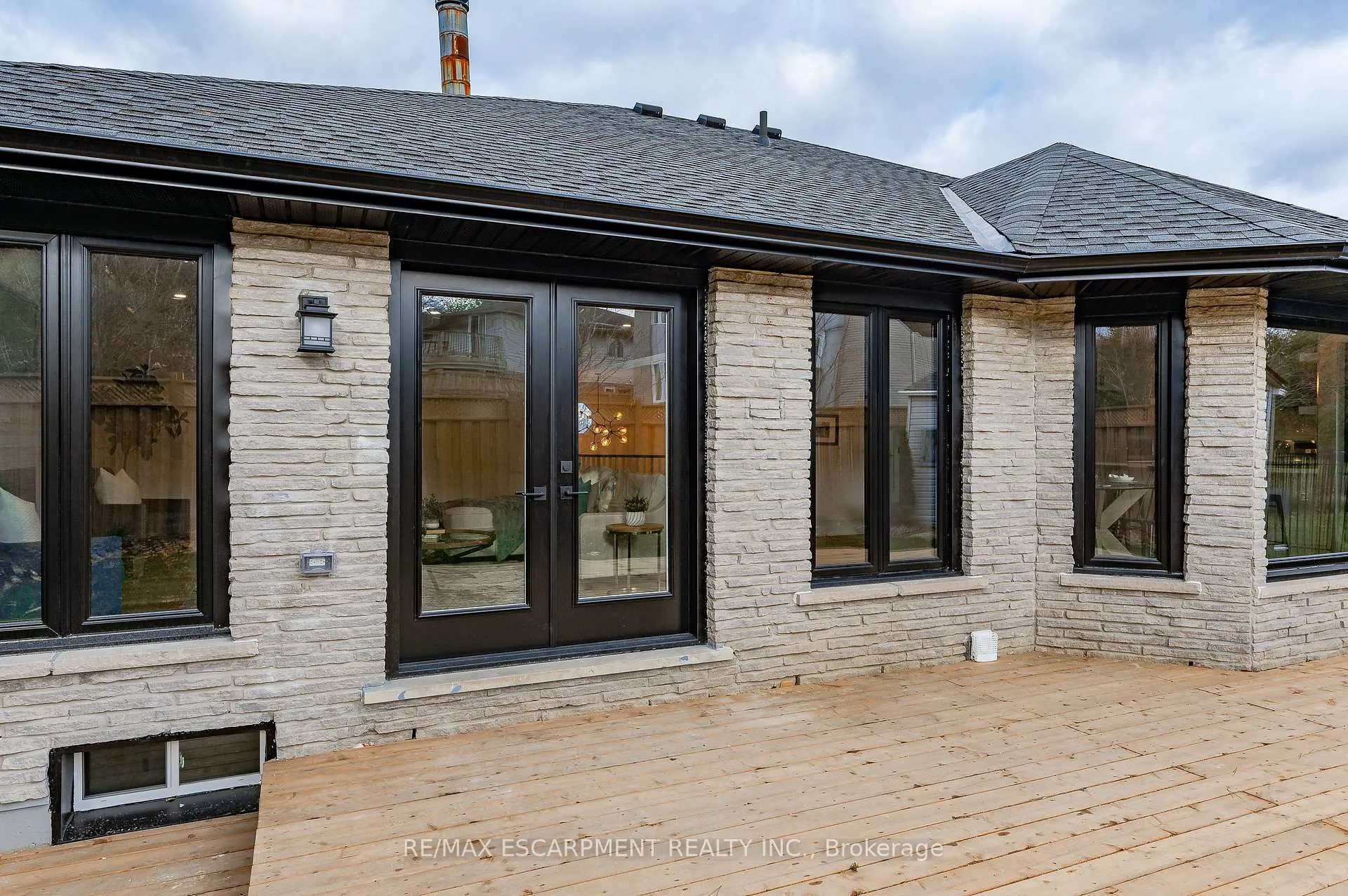 Photo 43 of 175 Bluebell Crescent, Hamilton, Ancaster — HOMEH