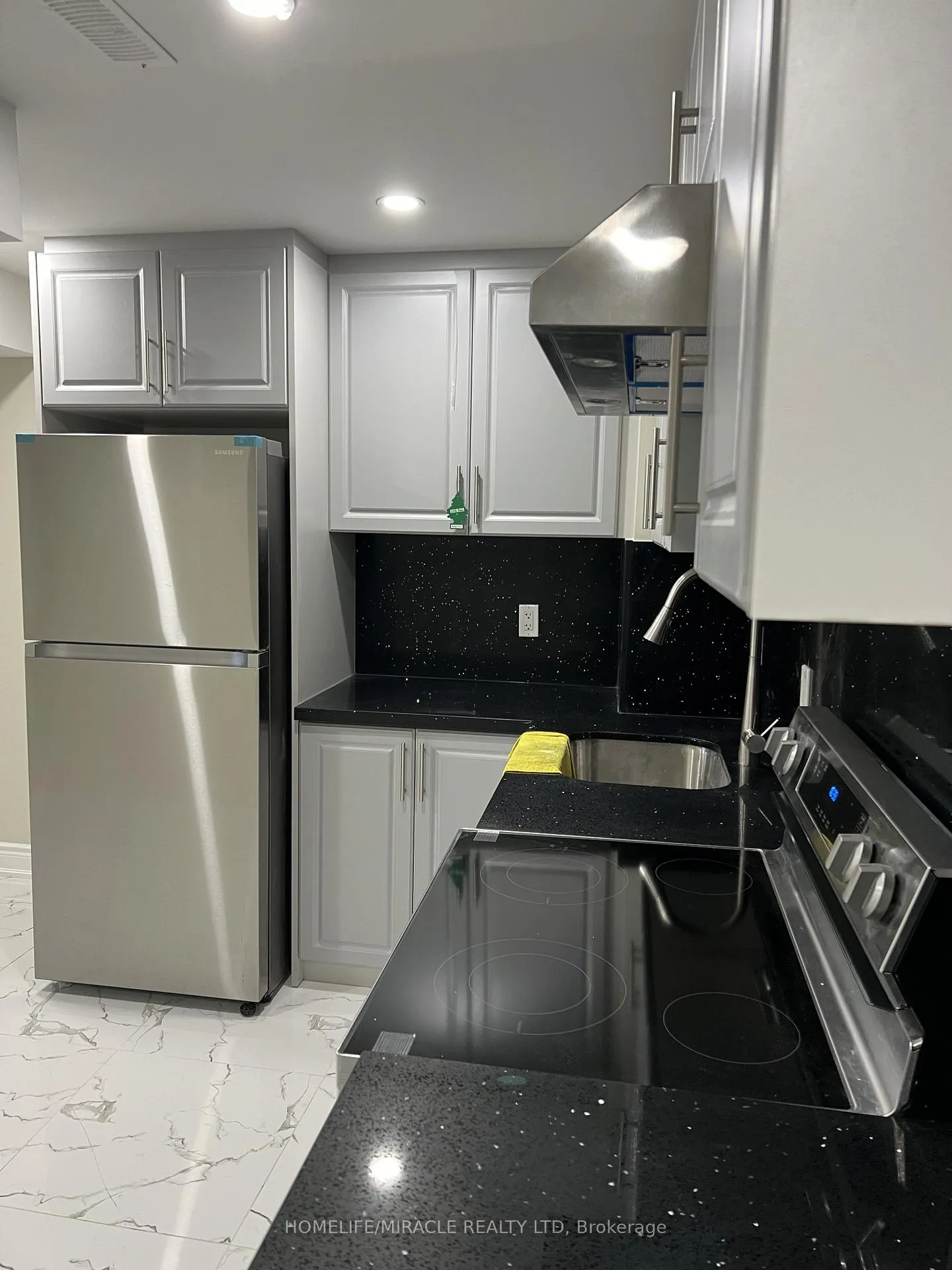 Photo 2 of 3021 Hollyberry Trail, Pickering, Rural Pickering — HOMEH