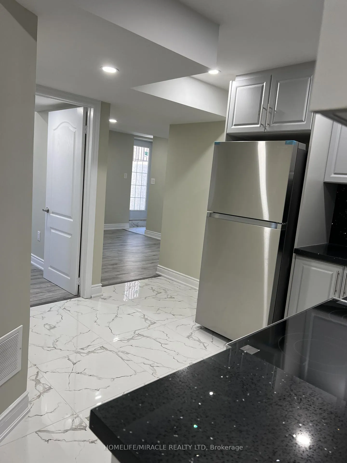 Photo 3 of 3021 Hollyberry Trail, Pickering, Rural Pickering — HOMEH