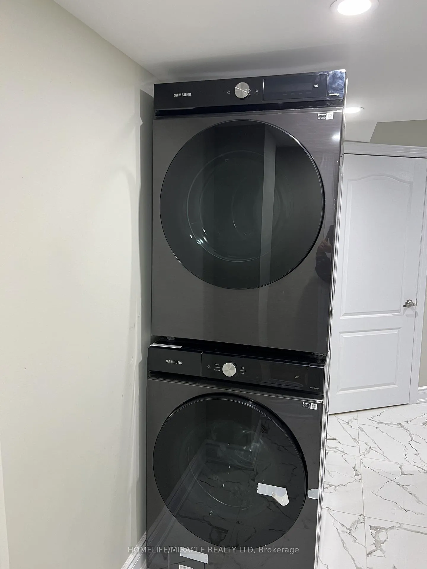 Photo 13 of 3021 Hollyberry Trail, Pickering, Rural Pickering — HOMEH