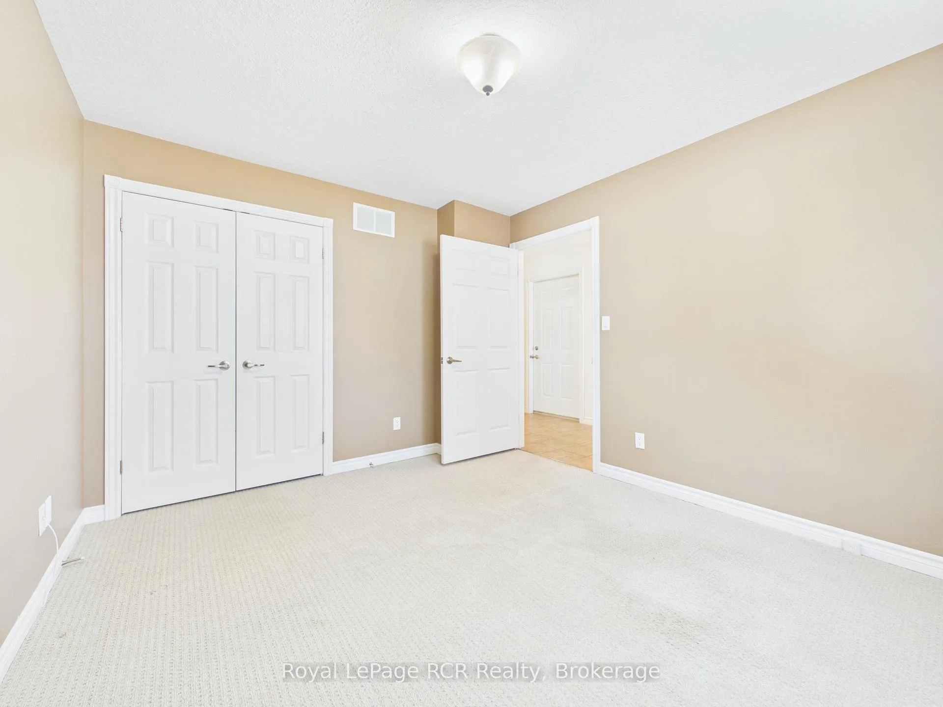 Photo 8 of 423 Catherine Street, North Huron, Wingham — HOMEH
