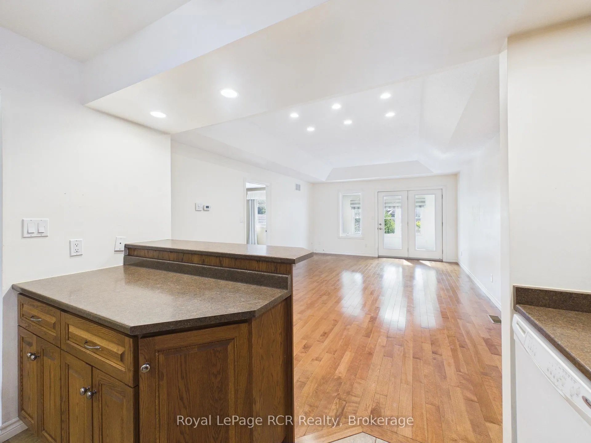 Photo 13 of 423 Catherine Street, North Huron, Wingham — HOMEH