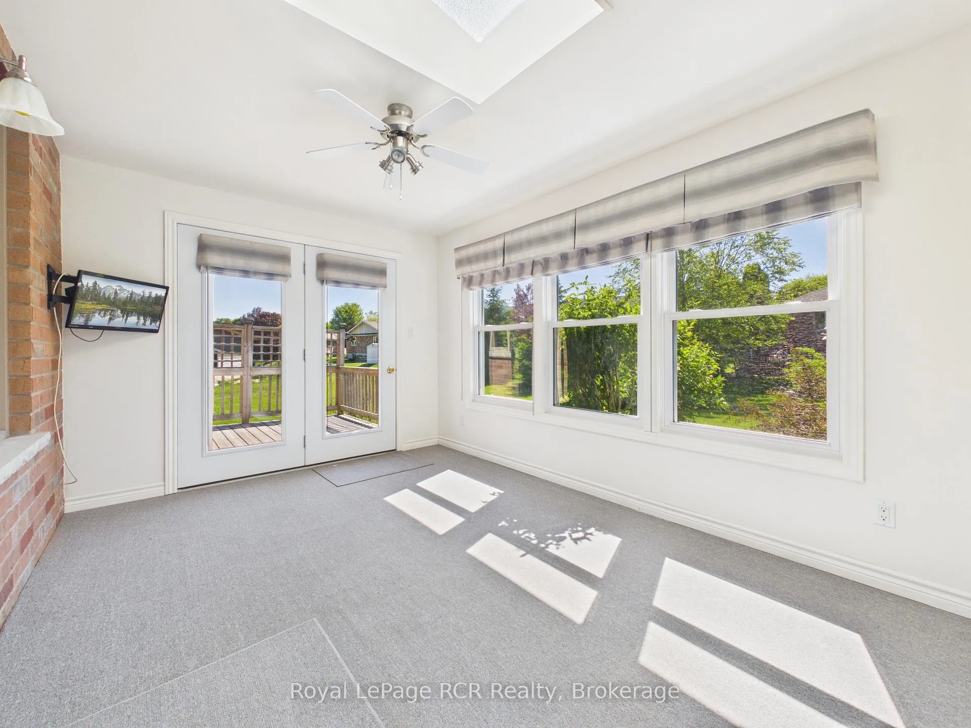 Photo 18 of 423 Catherine Street, North Huron, Wingham — HOMEH
