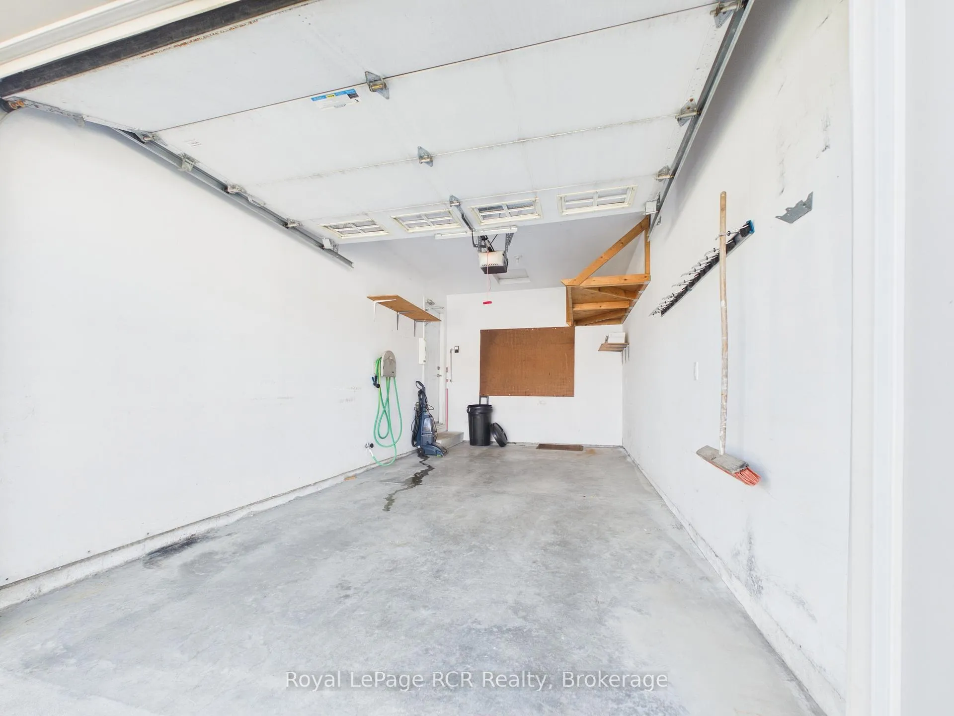 Photo 34 of 423 Catherine Street, North Huron, Wingham — HOMEH