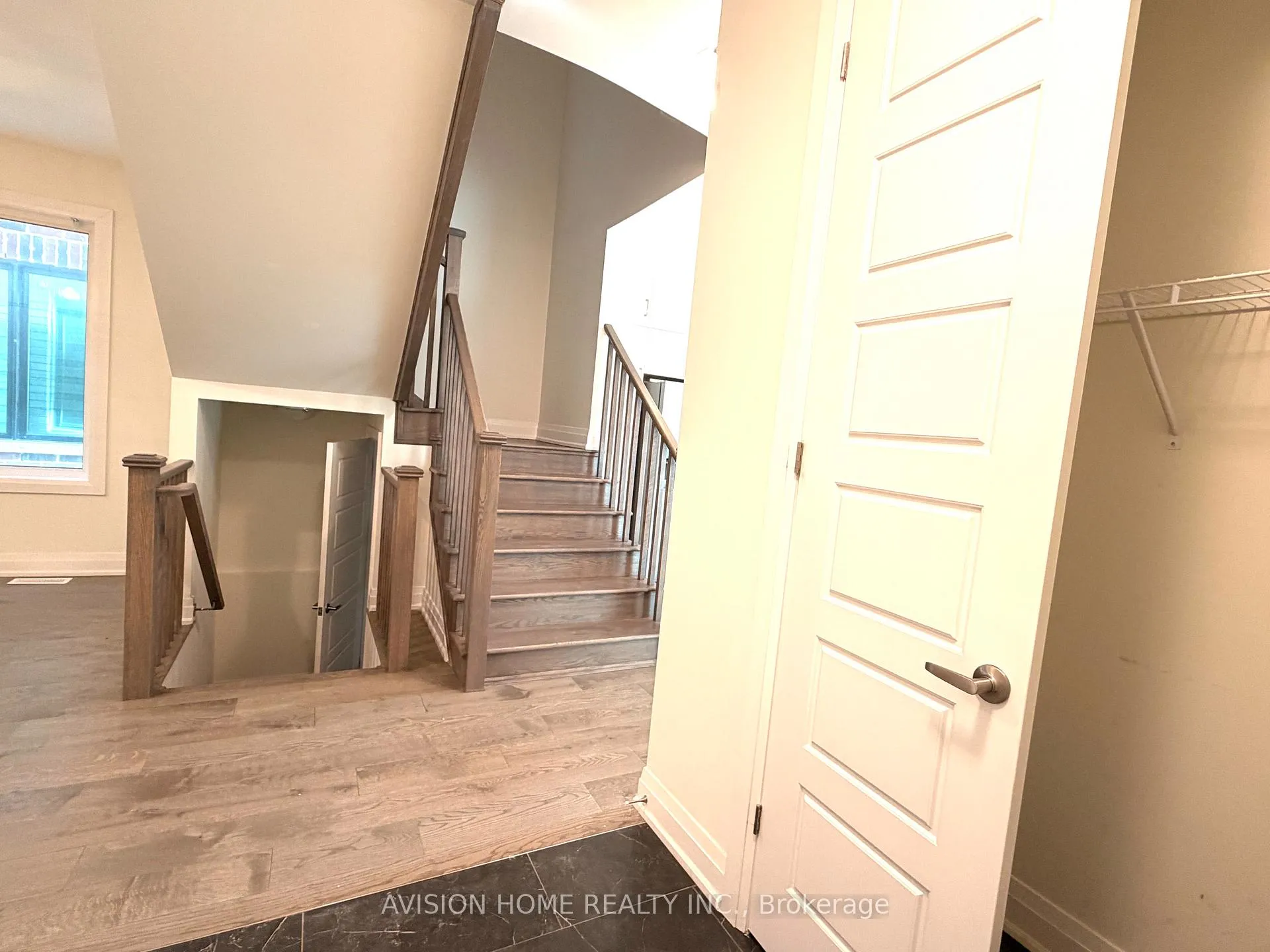 Photo 10 of 251 Beaverbrae Drive, Markham, Victoria Square — HOMEH