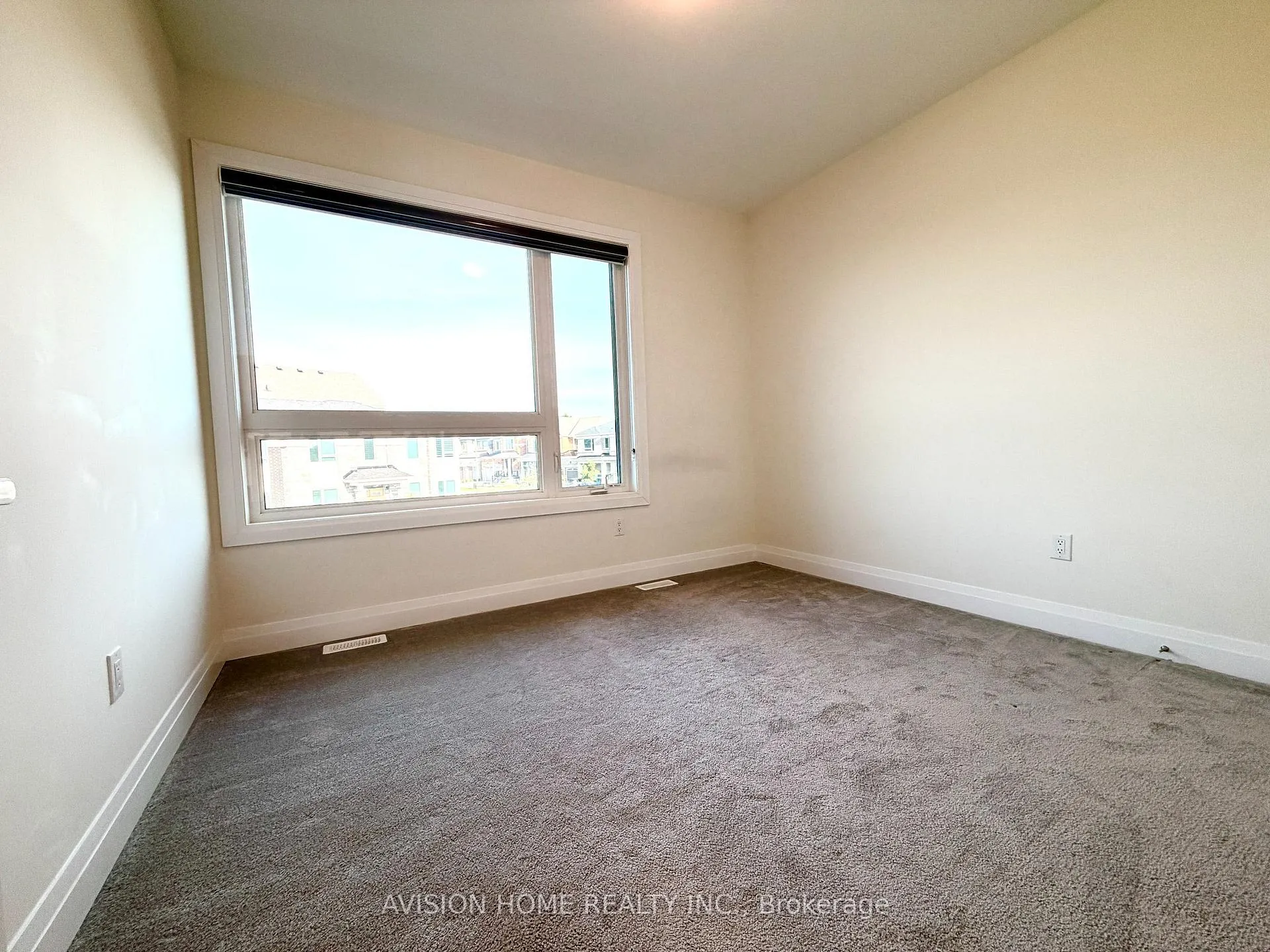 Photo 21 of 251 Beaverbrae Drive, Markham, Victoria Square — HOMEH