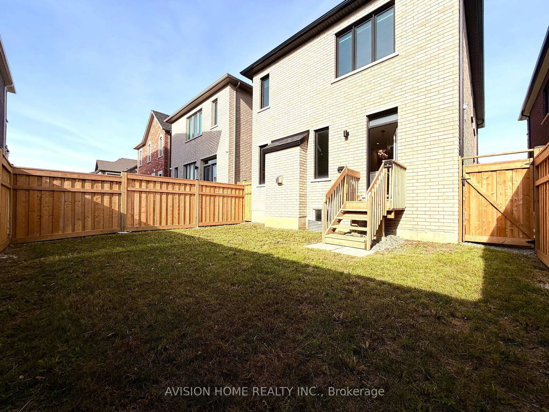 Photo 27 of 251 Beaverbrae Drive, Markham, Victoria Square — HOMEH