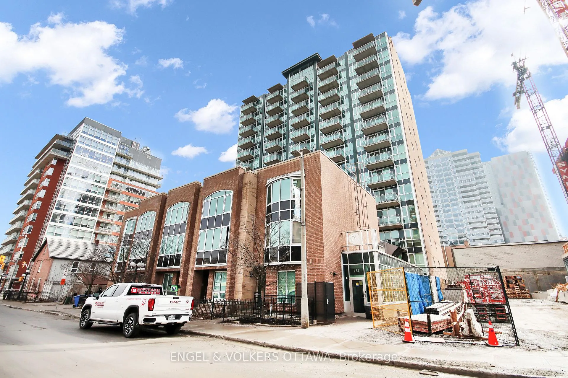 Photo 3 of Unit 607, 134 York Street, Ottawa, Lower Town/Byward Market — HOMEH
