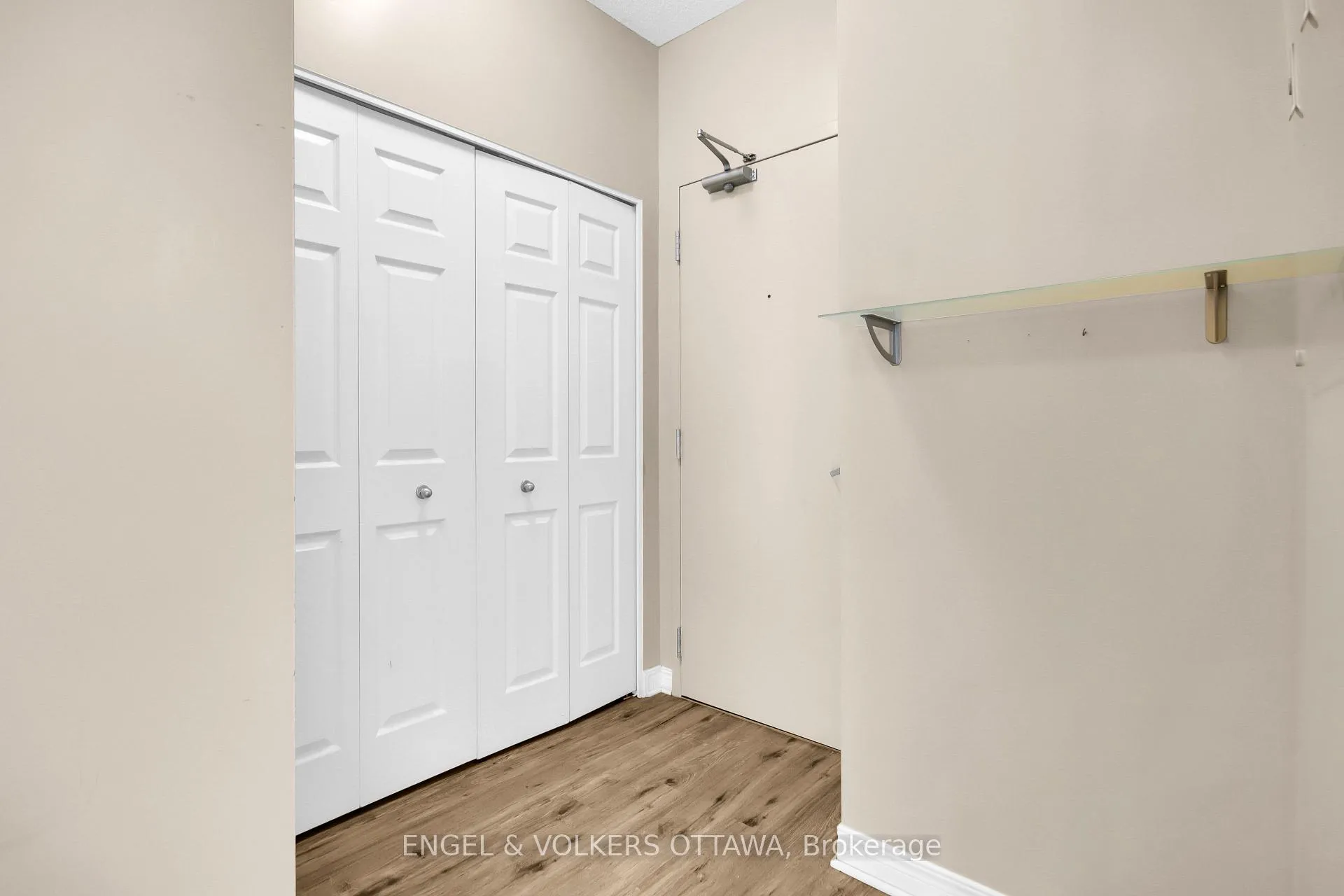 Photo 5 of Unit 607, 134 York Street, Ottawa, Lower Town/Byward Market — HOMEH