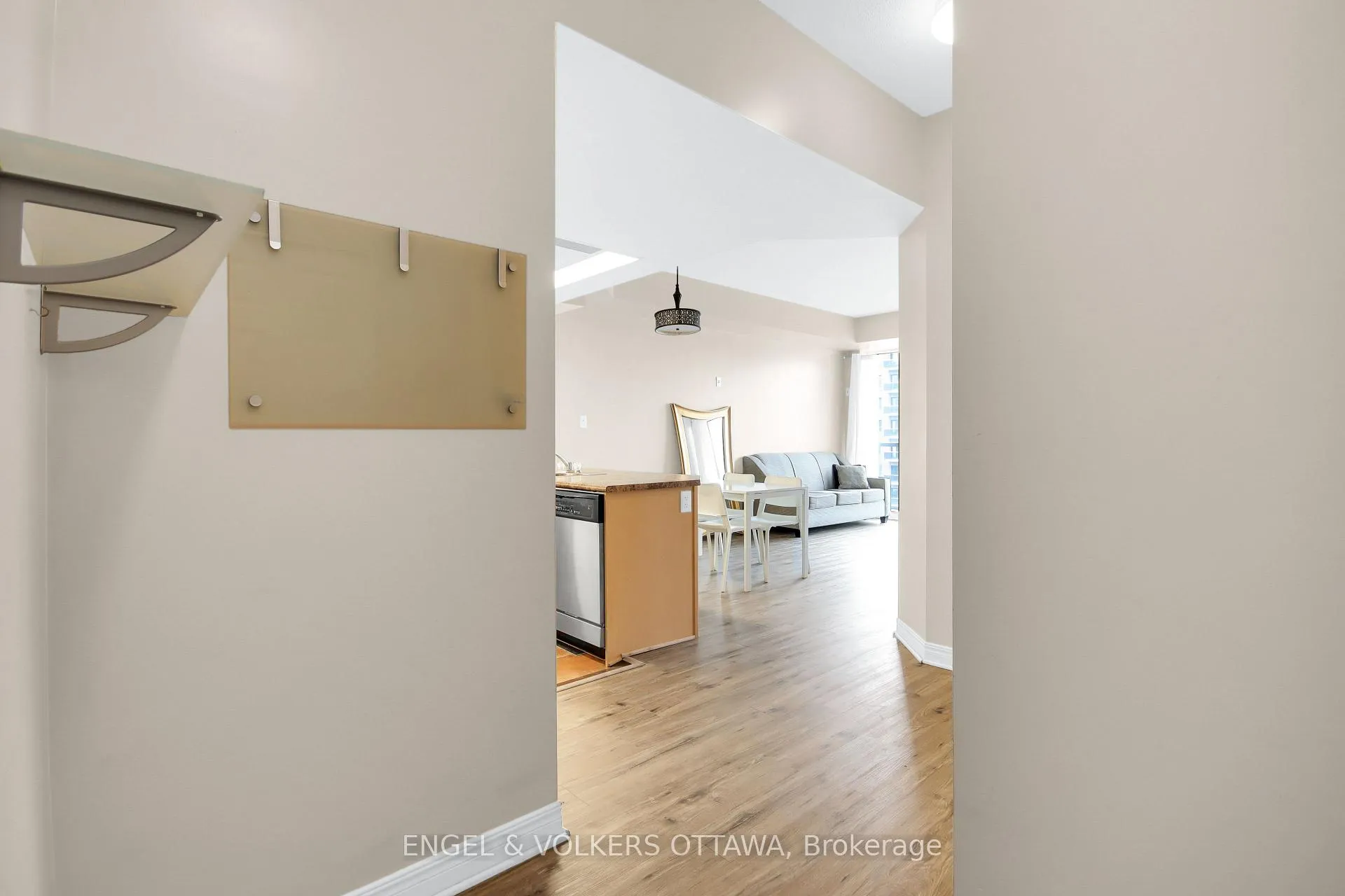 Photo 6 of Unit 607, 134 York Street, Ottawa, Lower Town/Byward Market — HOMEH