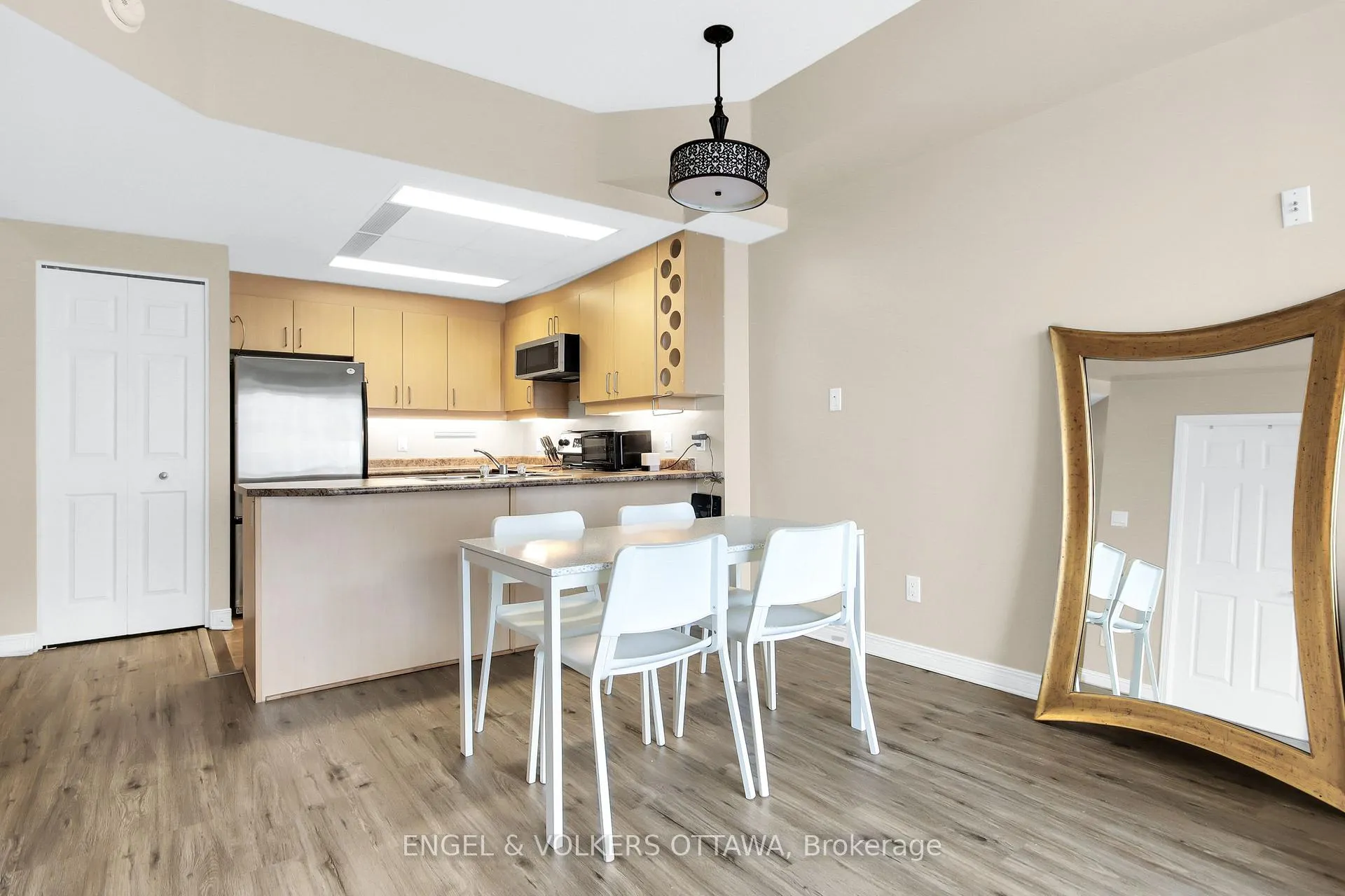 Photo 13 of Unit 607, 134 York Street, Ottawa, Lower Town/Byward Market — HOMEH