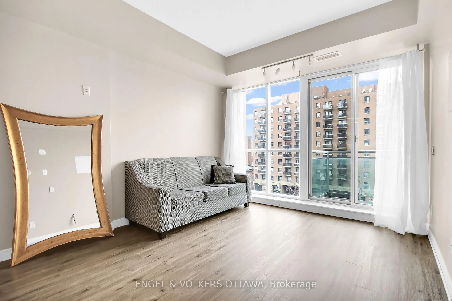 Photo 15 of Unit 607, 134 York Street, Ottawa, Lower Town/Byward Market — HOMEH