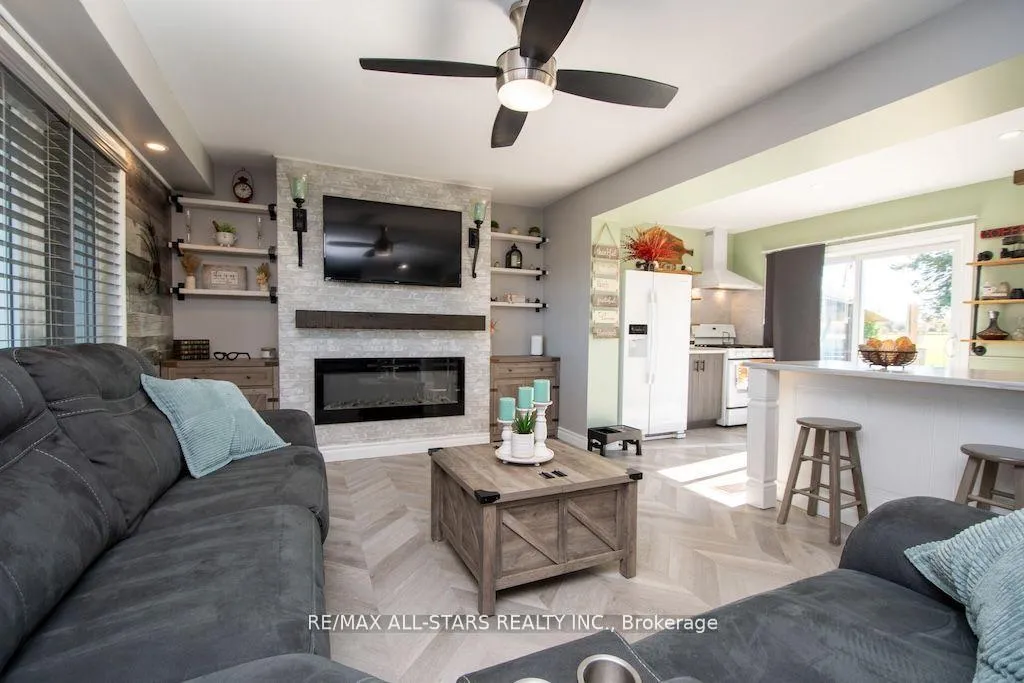 Photo 6 of 1412 7A Highway, Kawartha Lakes, Manvers — HOMEH