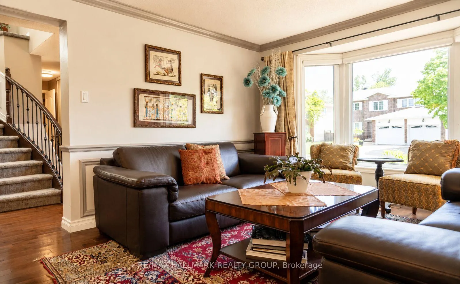 Photo 6 of 1808 Robinwood Place, Ottawa, Chapel Hill — HOMEH
