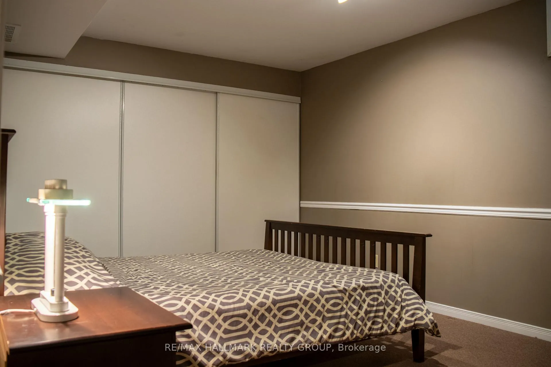 Photo 31 of 1808 Robinwood Place, Ottawa, Chapel Hill — HOMEH