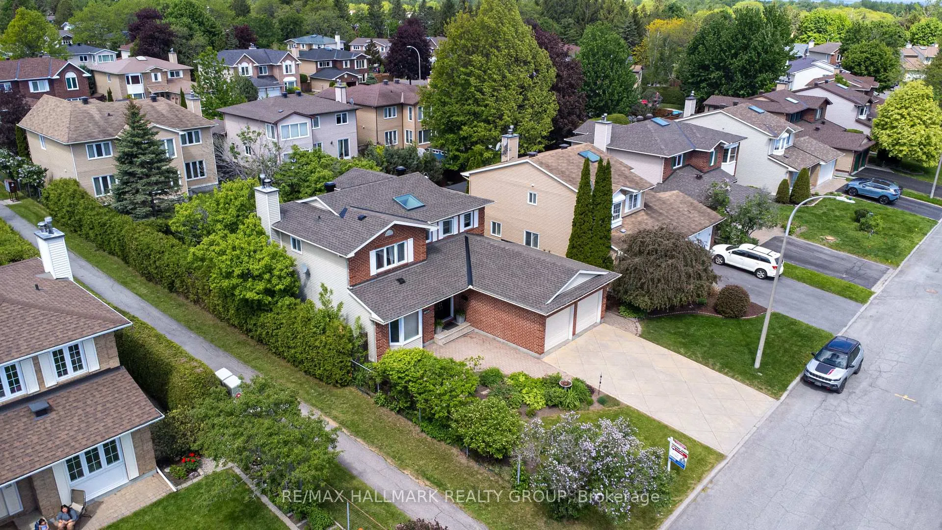 Photo 36 of 1808 Robinwood Place, Ottawa, Chapel Hill — HOMEH
