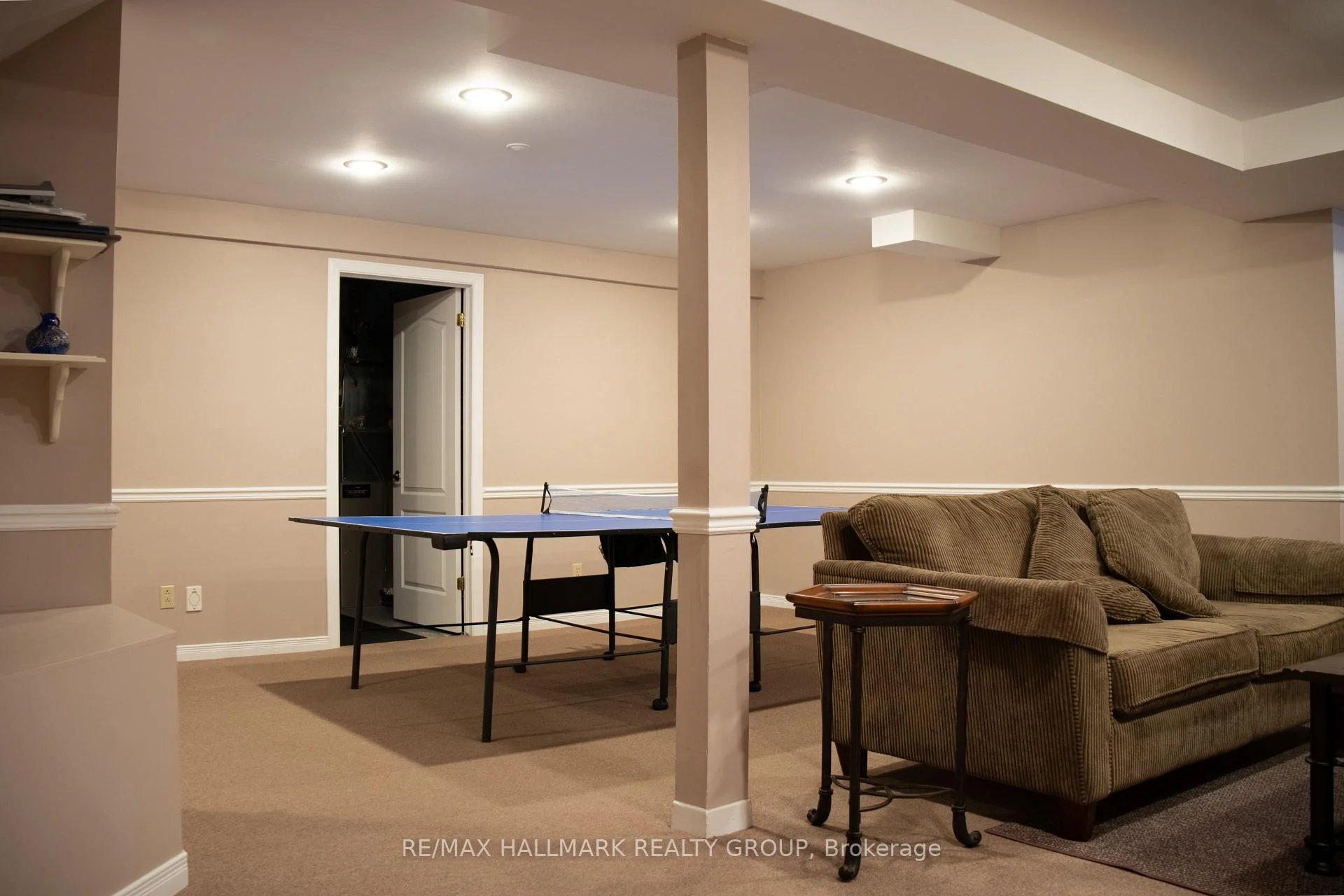 Photo 29 of 1808 Robinwood Place, Ottawa, Chapel Hill — HOMEH