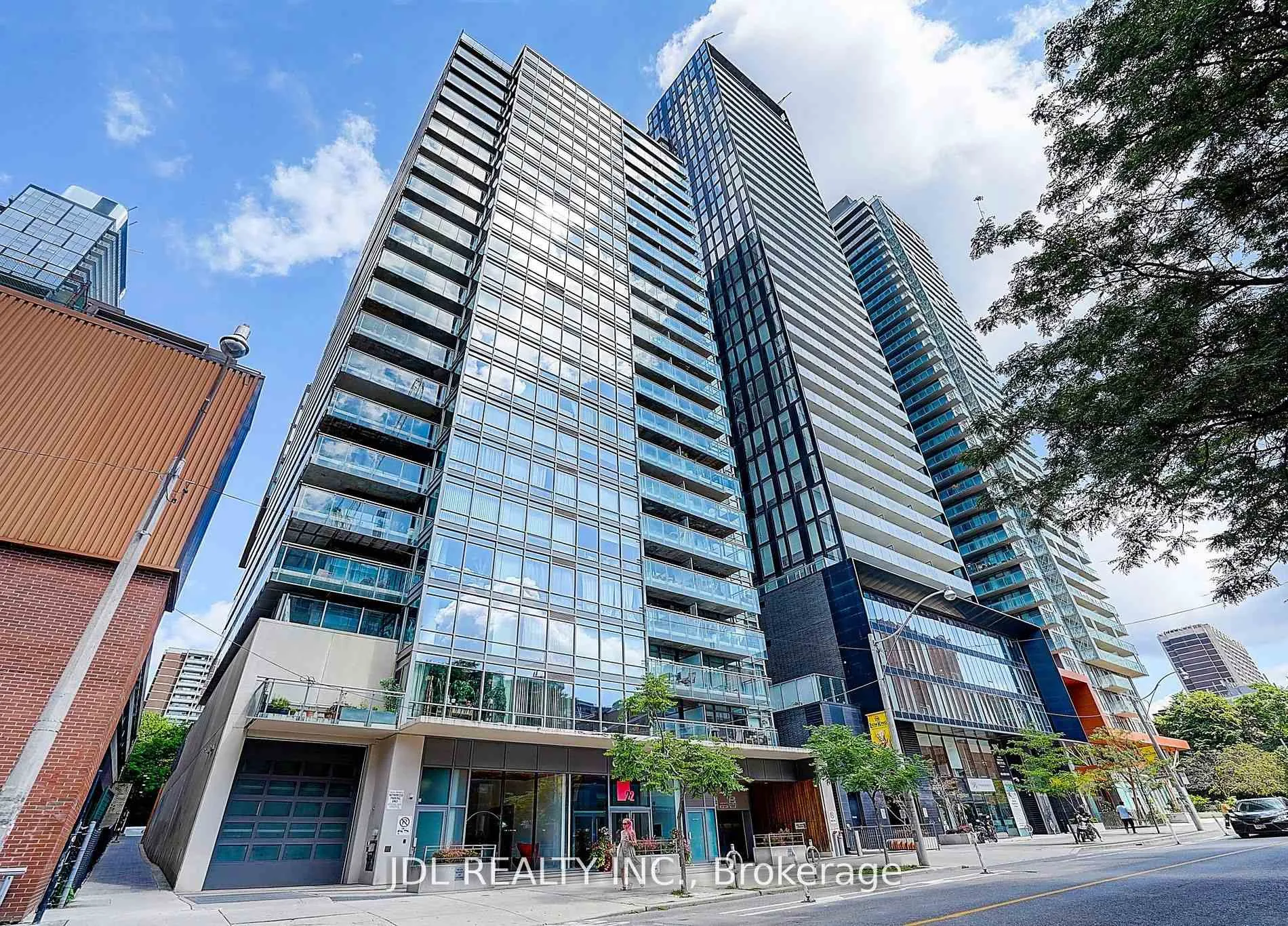 Photo 3 of Unit 2105, 22 Wellesley Street E, Toronto, Church-Yonge Corridor — HOMEH