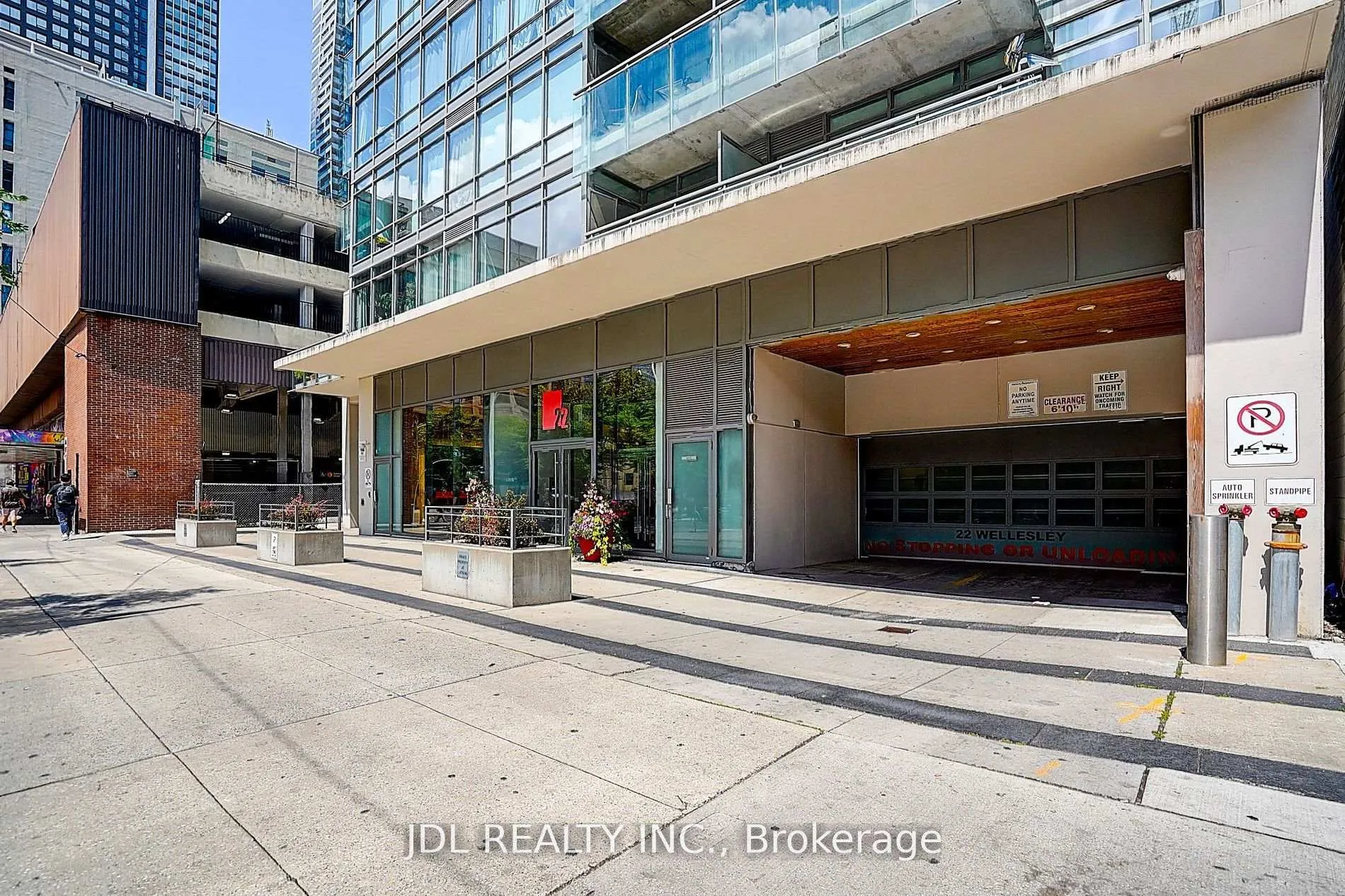 Photo 38 of Unit 2105, 22 Wellesley Street E, Toronto, Church-Yonge Corridor — HOMEH