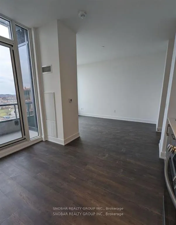 Photo 4 of Unit 804, 2450 Old Bronte Road, Oakville, Westmount — HOMEH