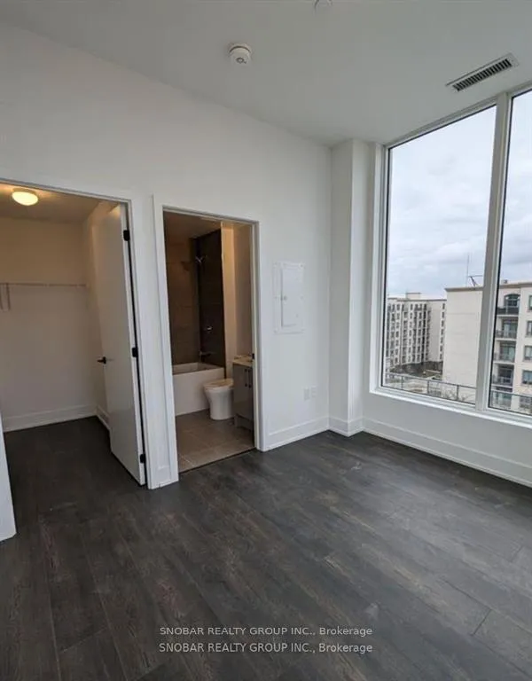 Photo 9 of Unit 804, 2450 Old Bronte Road, Oakville, Westmount — HOMEH
