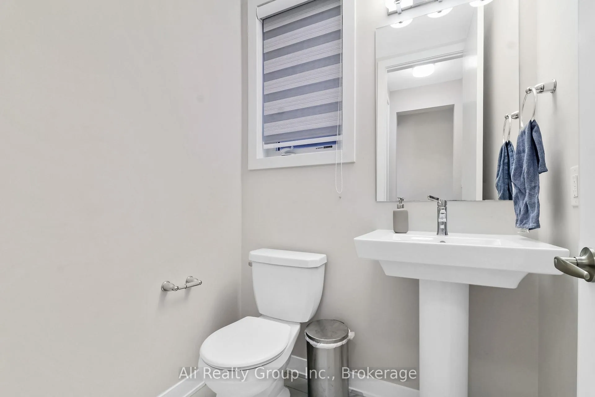 Photo 6 of 797 Eminence Street, Ottawa, Barrhaven - Half Moon Bay — HOMEH