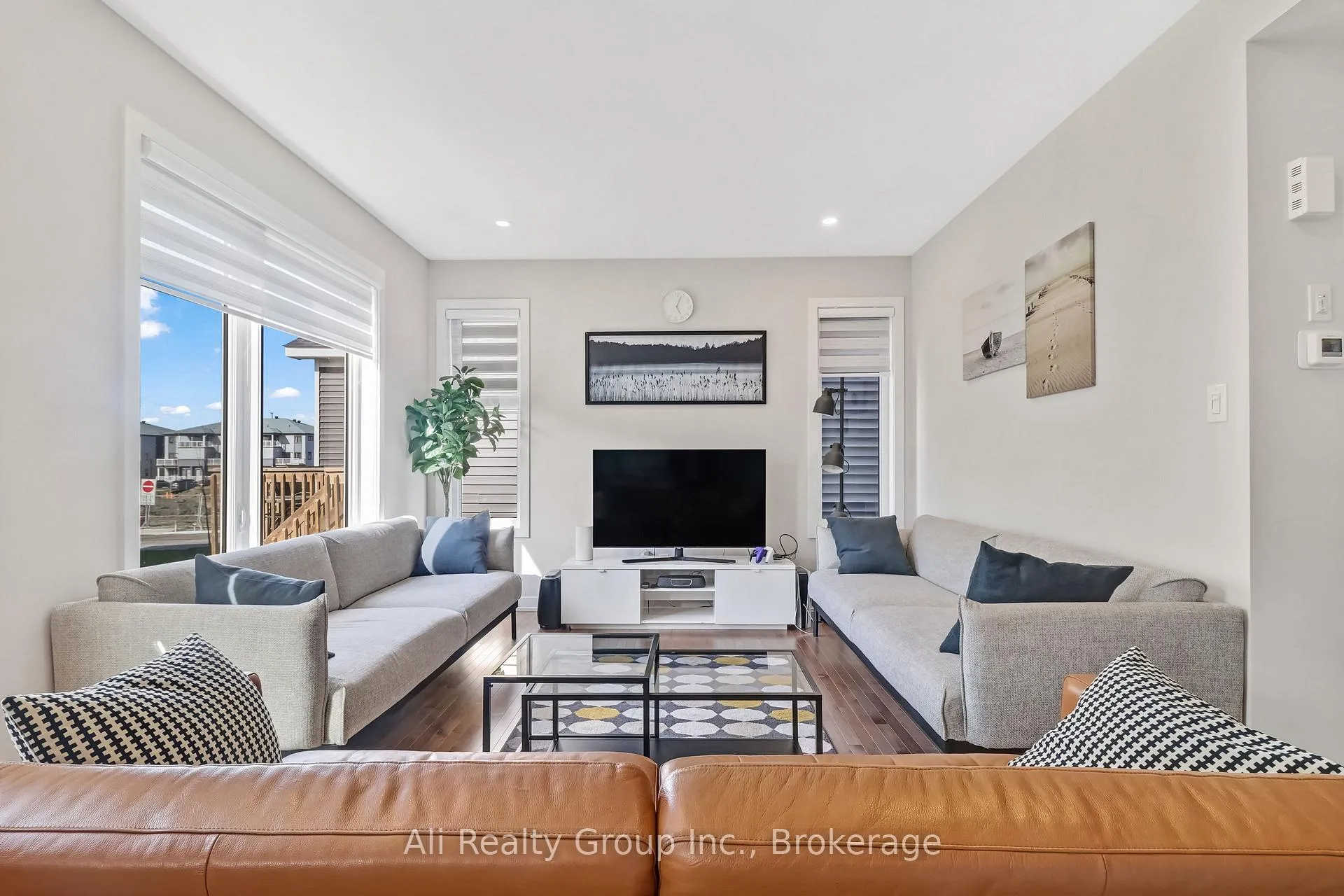 Photo 9 of 797 Eminence Street, Ottawa, Barrhaven - Half Moon Bay — HOMEH