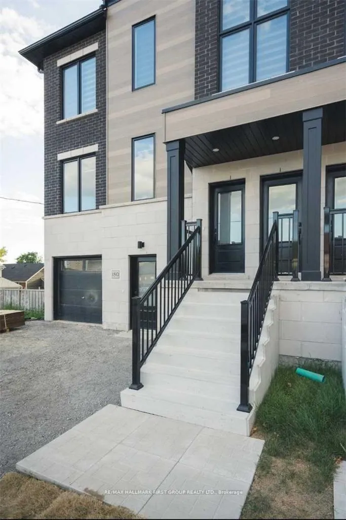Photo 9 of Unit 1, 180 Prince Street W, Oshawa, O'Neill — HOMEH
