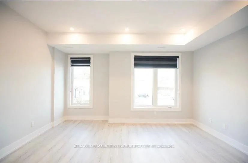 Photo 1 of Unit 1, 180 Prince Street W, Oshawa, O'Neill — HOMEH