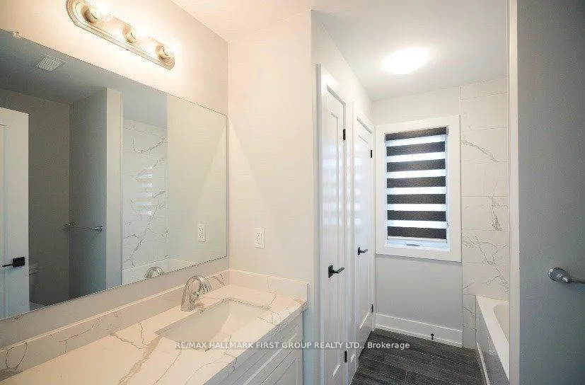 Photo 2 of Unit 1, 180 Prince Street W, Oshawa, O'Neill — HOMEH