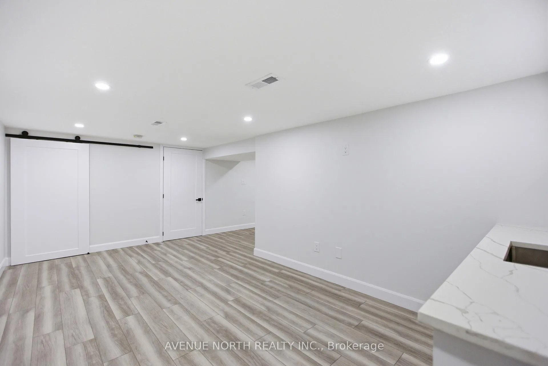 Photo 25 of 6200 Russell Road, Ottawa, Carlsbad Springs — HOMEH