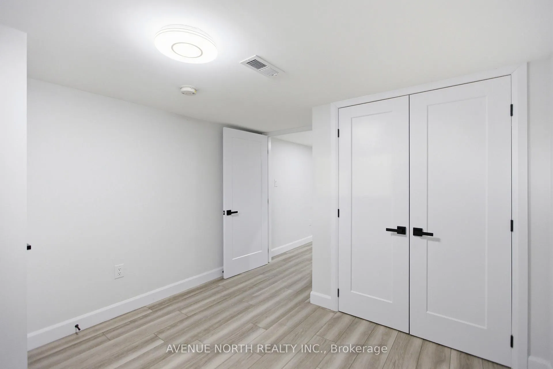 Photo 27 of 6200 Russell Road, Ottawa, Carlsbad Springs — HOMEH
