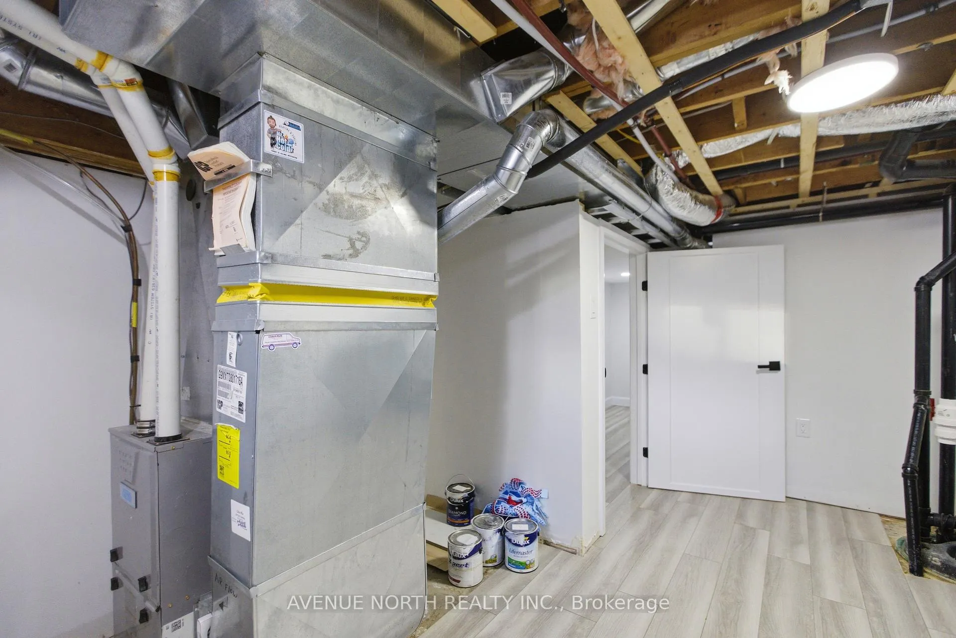 Photo 32 of 6200 Russell Road, Ottawa, Carlsbad Springs — HOMEH